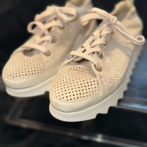 Softwaves Cream Platform Sneakers with Breathable Knit Upper - Picture 4 of 16